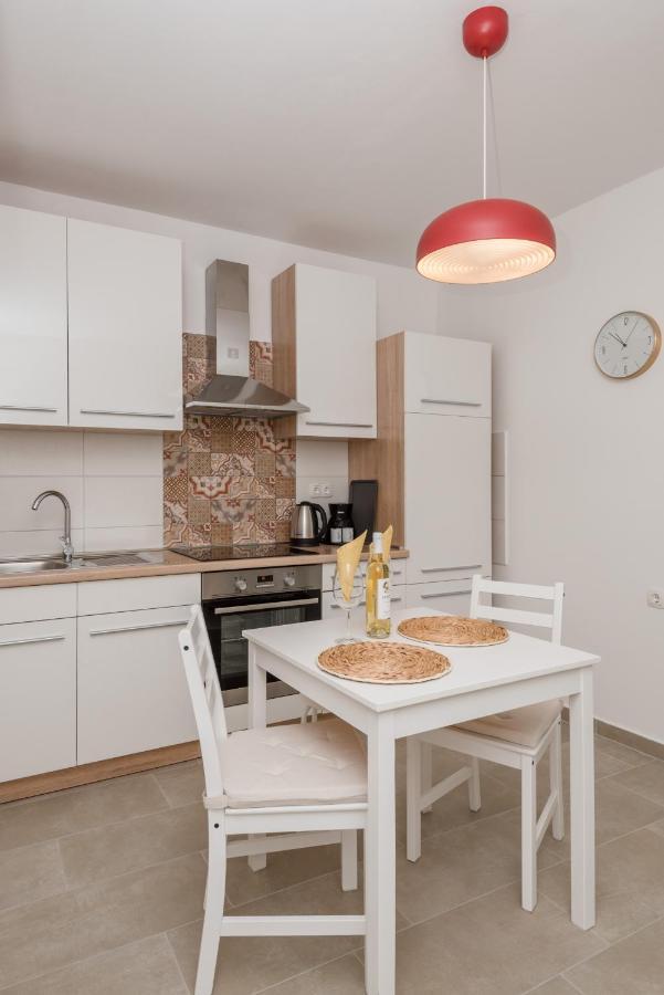 Apartment Angelina Free Public Parking 扎达尔 外观 照片